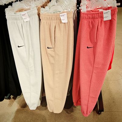 NIKE 耐克 女子秋冬保暖加绒收脚运动休闲针织线圈宽松长裤DD5111