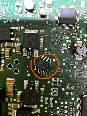 TLE5012BE3005 丝印 012B3005 汽车芯片 全新 实价 可以直接拍买