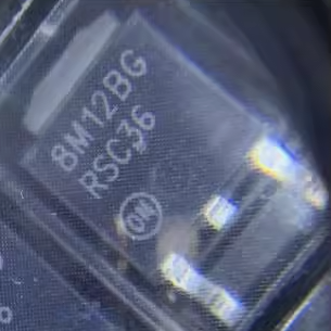 8M12B 8M12BG 78M12 新能源充电机三端电源12V稳压管 TO252