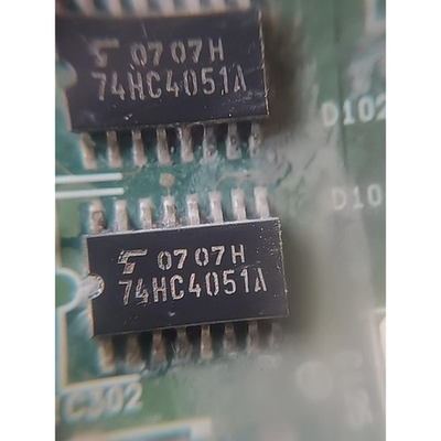 74HC4051A TC74HC4051AF 汽车电脑板逻辑IC芯片