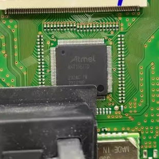 MXT1067TD 汽车导航中控显示屏电脑板触摸传感器IC芯片QFP128脚