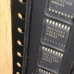 MAX16961SAEA/V  汽车主机板贴片芯片