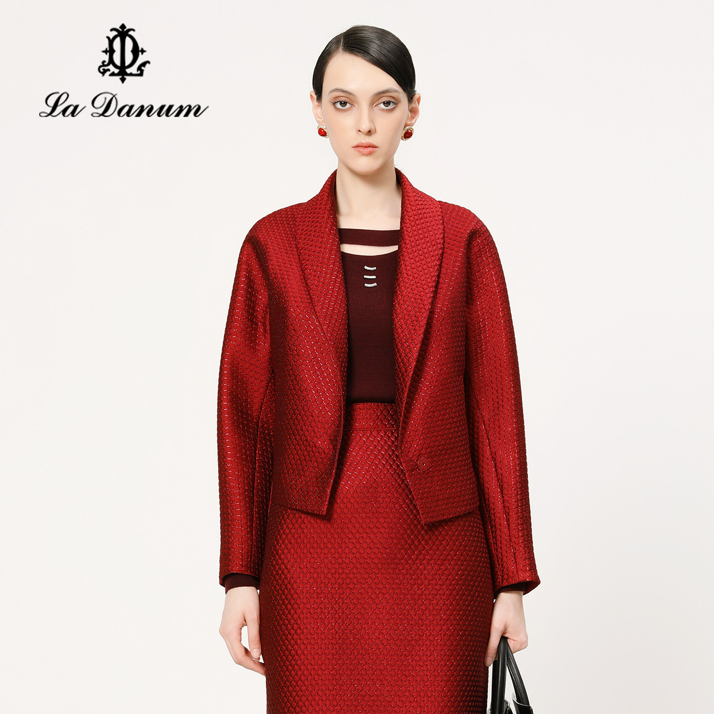 秋冬新款La Danum阿丹娜红色闪葱提花菱形肌理外套短款廓形翻领女,女装/女士精品,短外套,淘宝优惠券,粉丝福利购,淘宝优惠卷