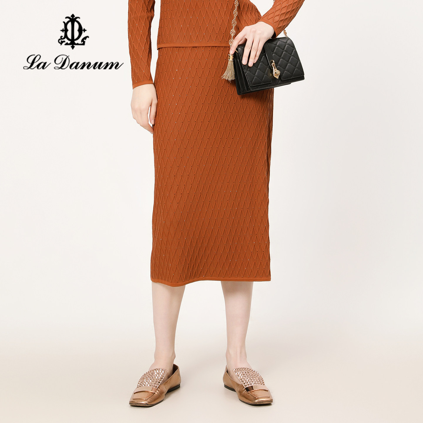 秋冬新款La Danum阿丹娜焦糖烫钻菱格提花针织半身裙修身开叉半裙,女装/女士精品,半身裙,淘宝优惠券,粉丝福利购,淘宝优惠卷