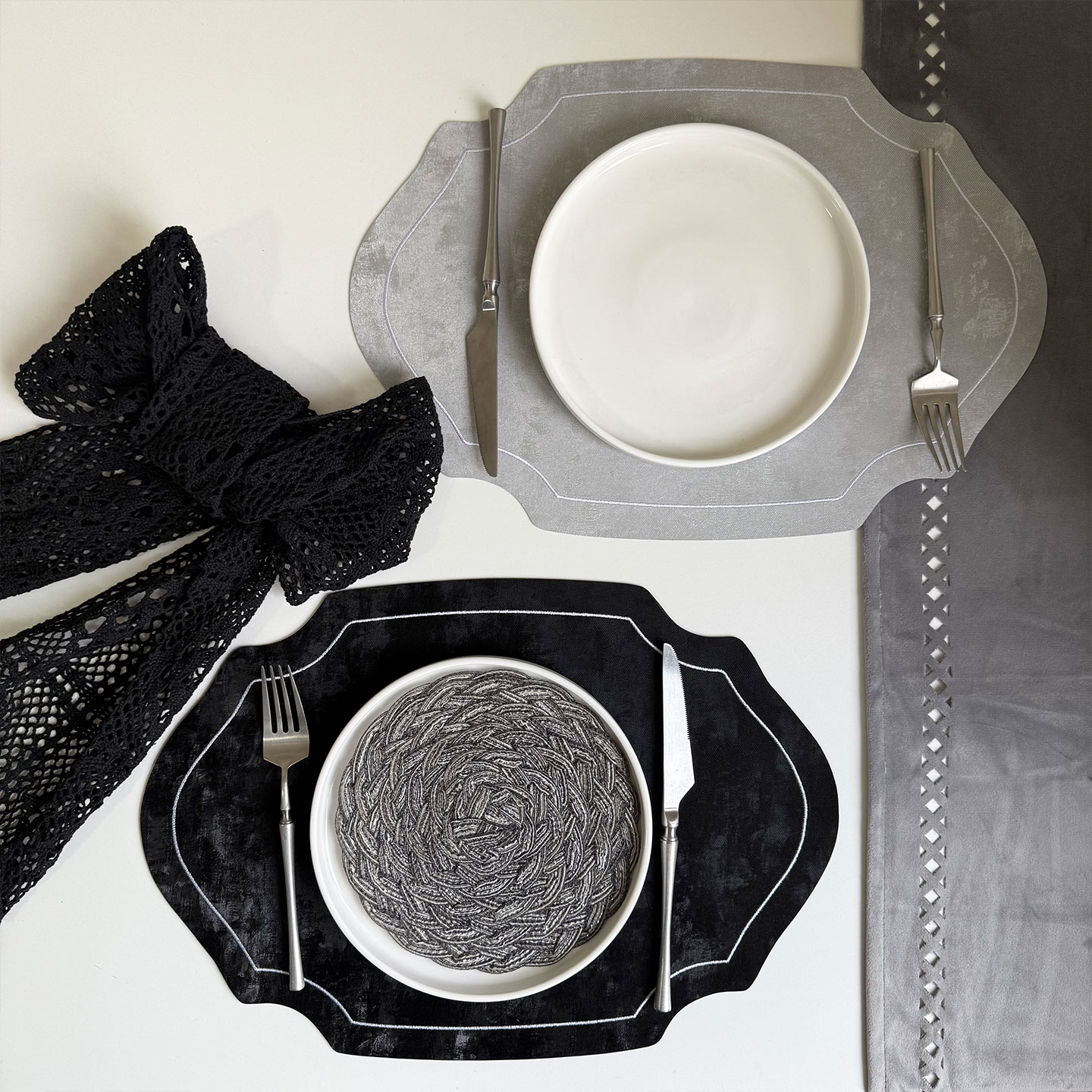 椭圆绣花仿丝绒皮革餐垫ins风美式隔热防水防油轻奢餐桌垫西餐垫