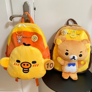 可爱轻松熊卡通学生双肩包女鼻孔鸡超萌毛绒大容量甜美背包书包