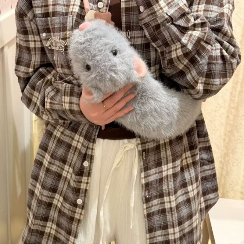 日韩风小老鼠毛绒灰色斜挎小方包