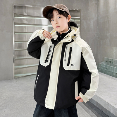 男童夹棉三合一冲锋衣2025新款