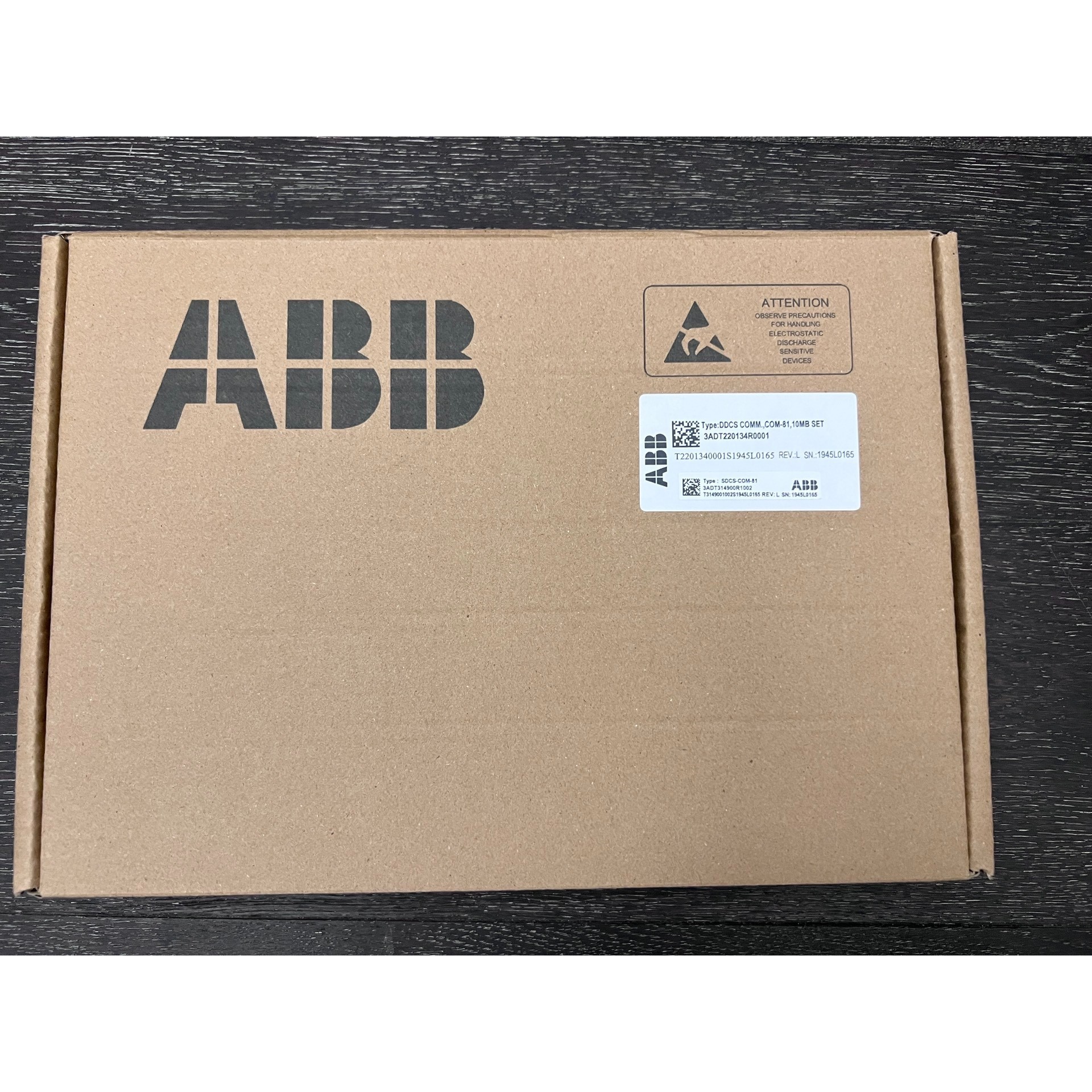 (议价产品)SDCS-COM-81 全新ABB光纤通讯板 3ADT220