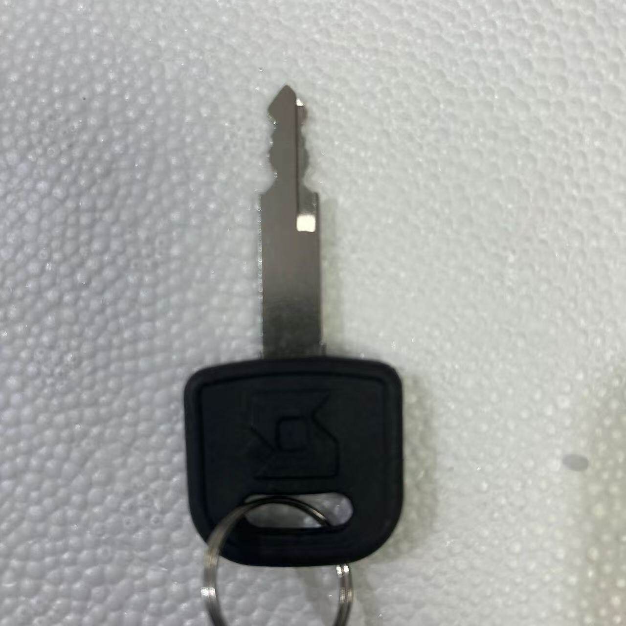 Variant 5763003213049