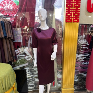 简约轻奢喜妈妈女儿订婚宴礼服中长款醋酸连衣裙喜婆婆婚宴晚礼服