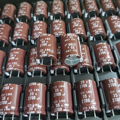 35V2700UF 18X25 日本黑金刚LBG 全新原装 电解电容 2700UF25V