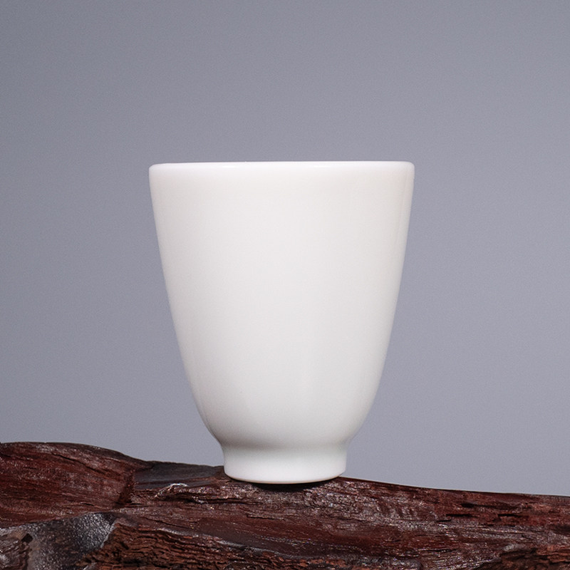 龙圣华苑台湾刘钦莹天予窑玄风甜白釉逸清小杯名家手工小酒杯茶杯