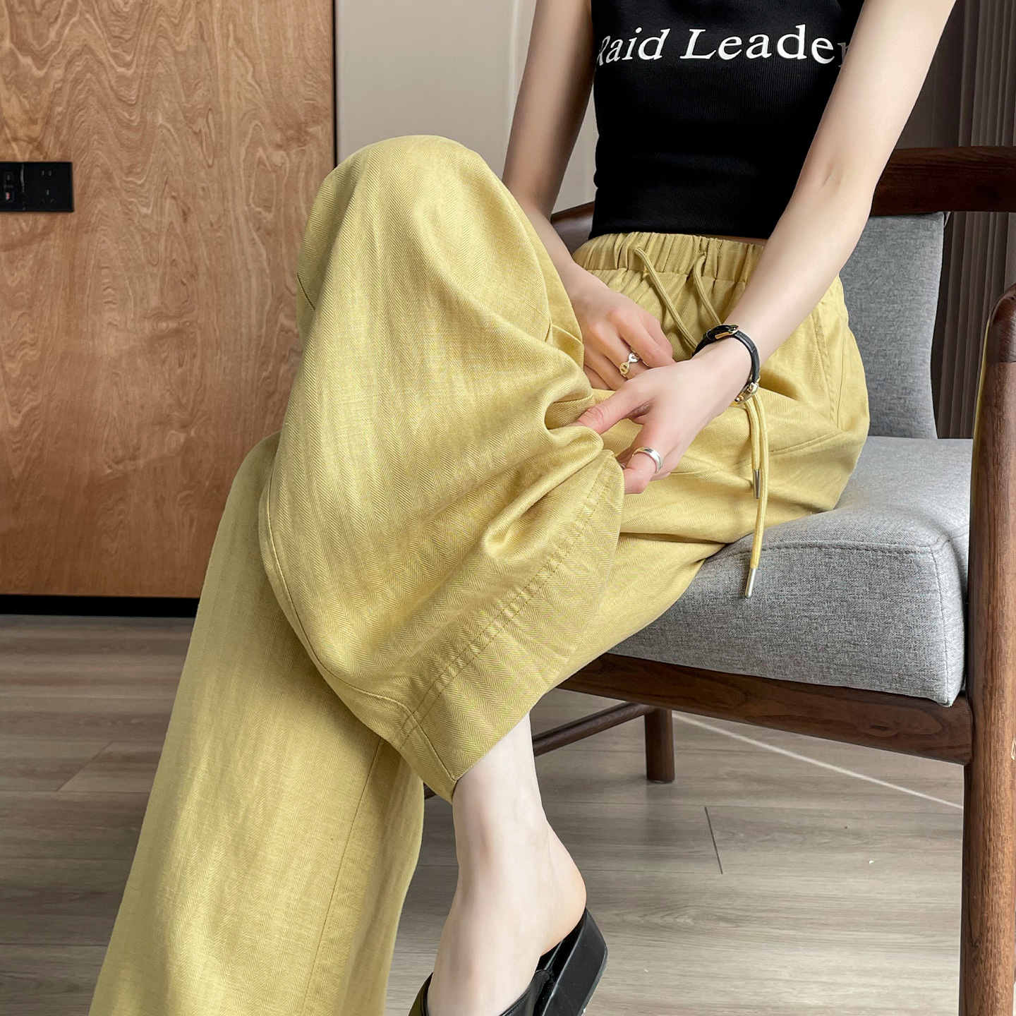 冰丝棉麻阔腿裤女夏薄款2025新款垂感莱赛尔天丝亚麻苎麻黄色裤子