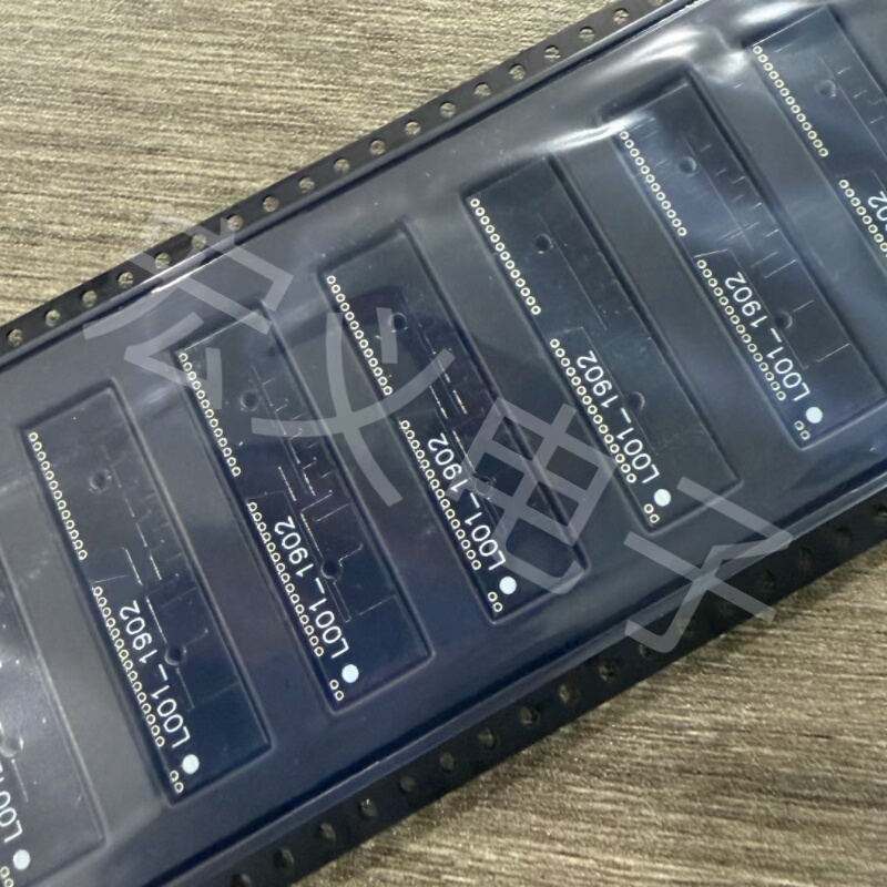 AAMMAL001  韩国AMOTECH射频芯片天线 704-894，1710-2155MHZ
