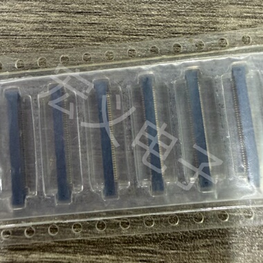 AXT480124 0.4mm间距 80pin 公座 带保护盖 全新原装连接器