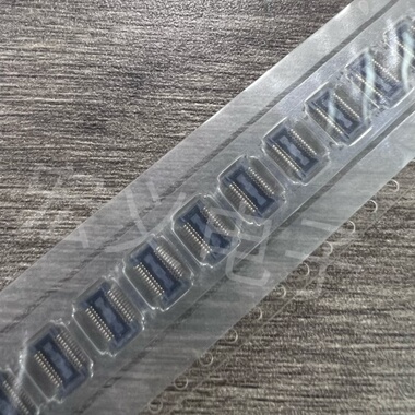 AXK724247G AXK724247 24pin 0.4mm间距 板对板连接器 原装松下