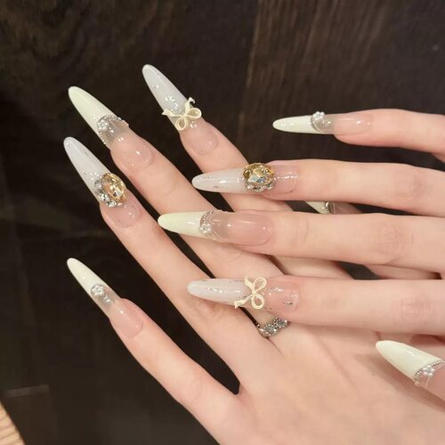 Luxury Nude Off White French Bow Rhinestone False Nails