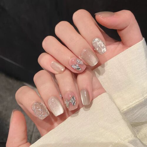 Cat Eye Bow Rhinestone Press On Nails