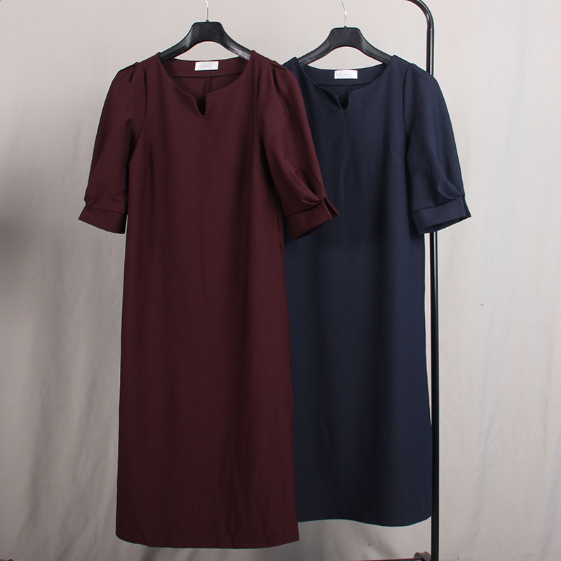 时尚短袖连衣裙 颗粒感半开领气质中长款裙子 e13