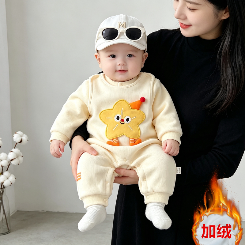 婴儿加绒连体衣秋冬季套装男宝宝保暖背带裤新生儿超萌秋冬外出服