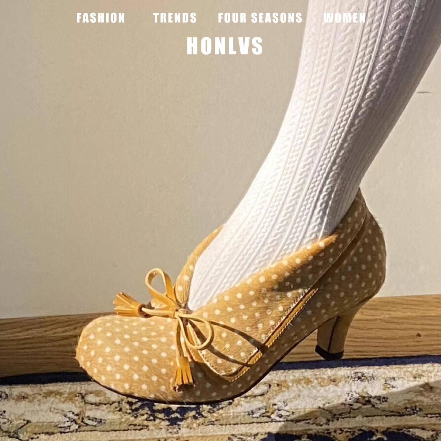 法式卡其色波点玛丽珍圆头高跟鞋女粗跟气质高级不累脚蝴蝶结单鞋