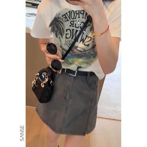 夏装搭配一整套美式涂鸦