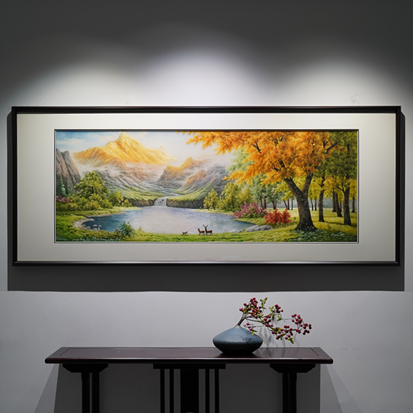 新中式实木框刺绣挂画书房卧室客厅手工苏绣金山翠谷鹿影图装饰画图片