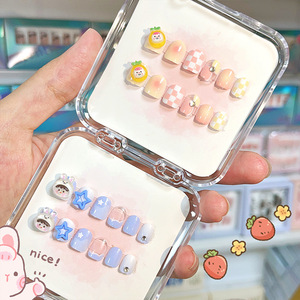 儿童美甲穿戴甲可爱卡通公主宝宝小孩玩具彩色系防水假指甲贴贴片