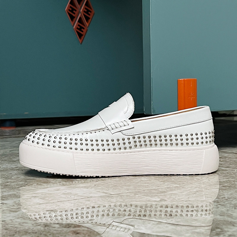 JINIWU吾倪季2025休闲板鞋铆钉绕圈软底牛皮白一脚蹬厚底男鞋子,流行男鞋,休闲板鞋,淘宝优惠券,粉丝福利购,淘宝优惠卷