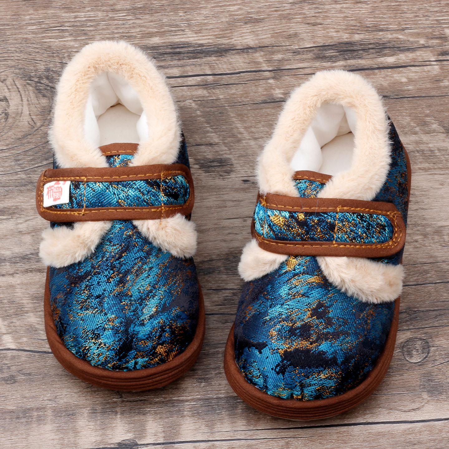 冬款夜空与晚霞中国风儿童汉服鞋