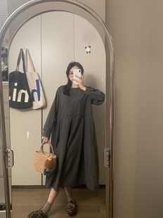 Komorebis 森系文艺宽松日系黑米格格纹长款长袖连衣裙