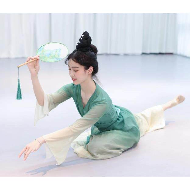 飘绿萝裙舞蹈服装古春典舞逸套装三月演服入出莲XWD间绿色渐变表