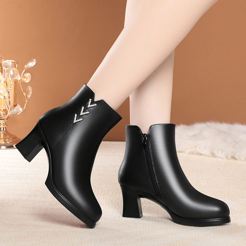 小鞋匠百搭靴子春秋单靴