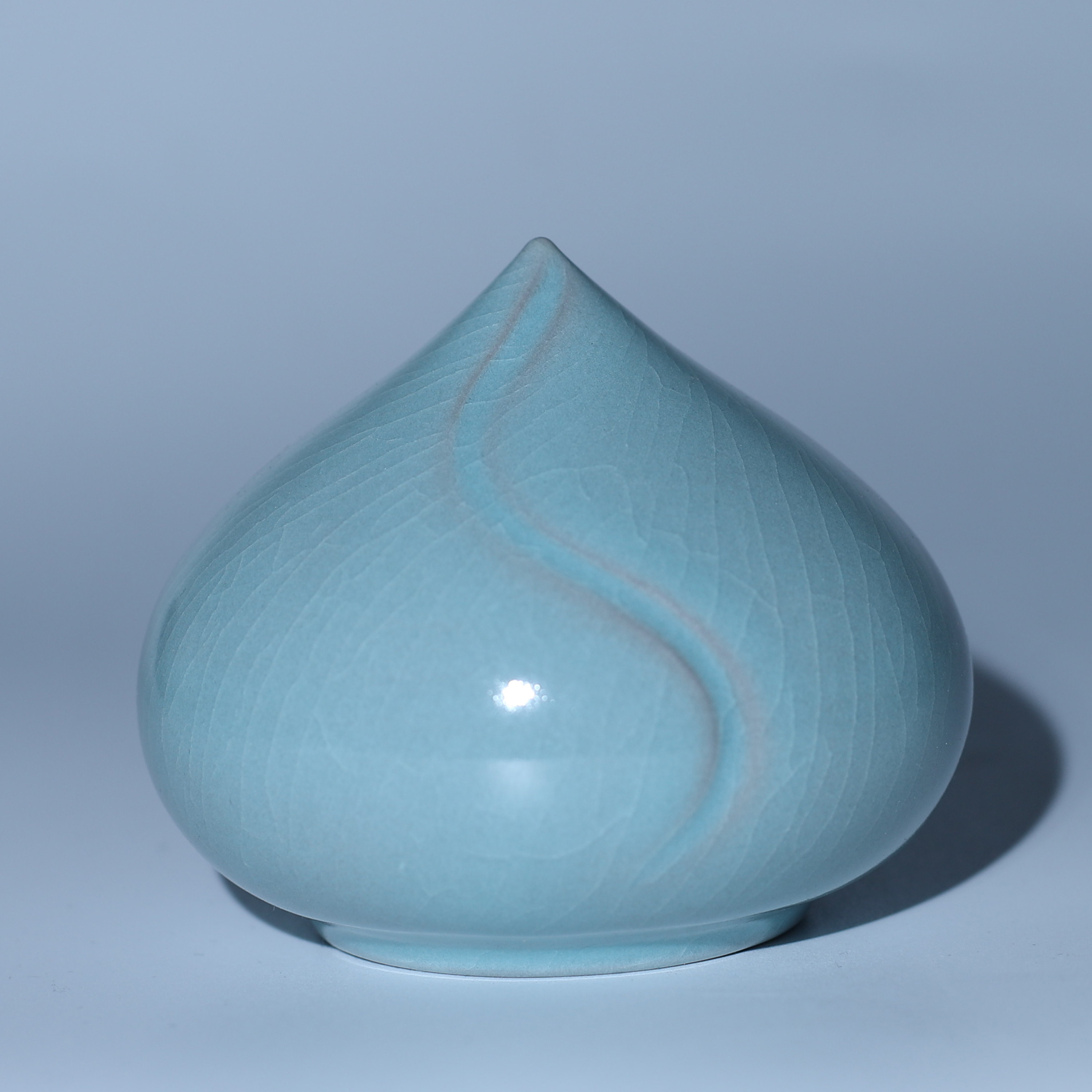 仿古天青釉汝瓷温润如玉支钉满釉茶宠摆件手把件盘玩手工制作