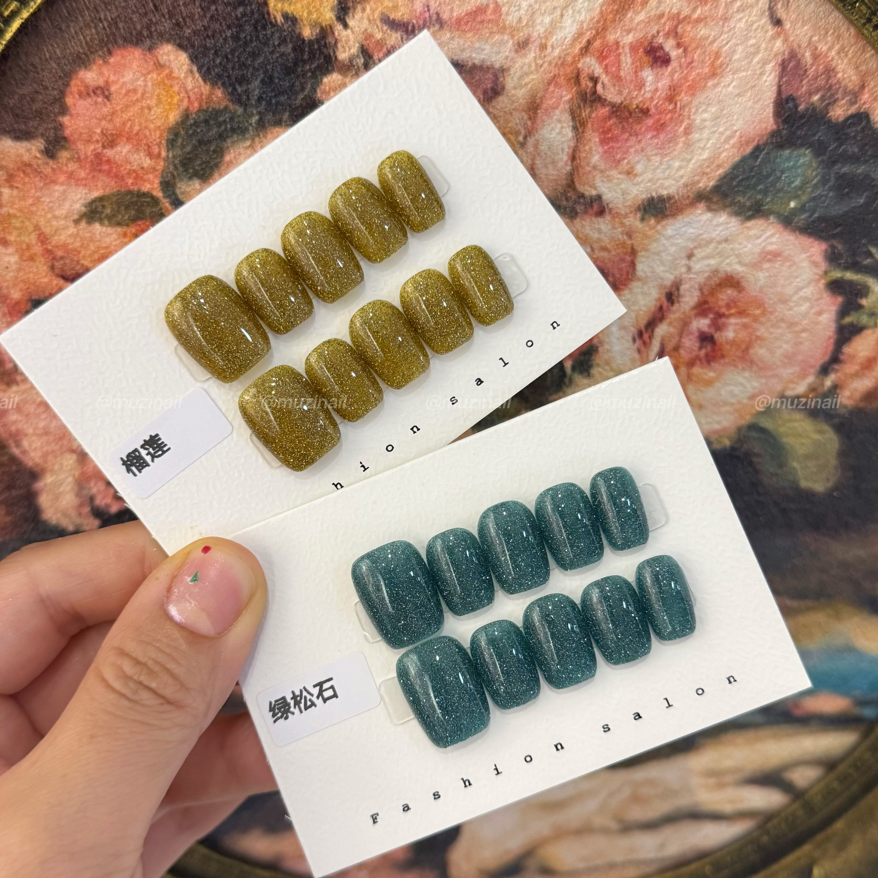 【MUZI穿戴甲】纯手工定制美甲贴片碎钻显白高级假指甲短款美甲