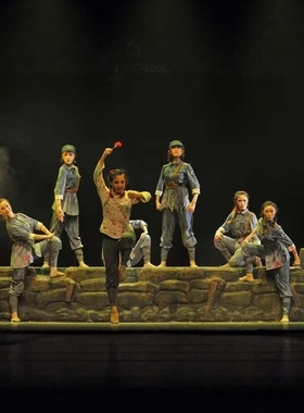 定制仿真泡沫石头战壕堡道具