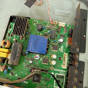 原装海尔LD32U3100主板 TP.VST69D.PB83屏BOEI320WX1