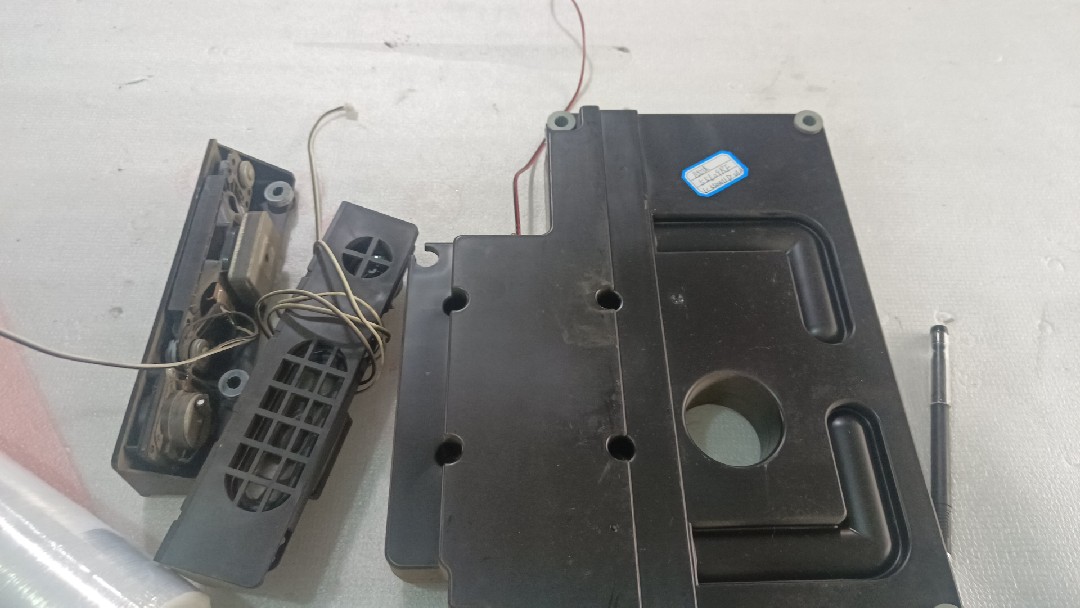 原装创维55L09RF 原装喇叭一套6欧7W 一套价格