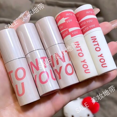 intoyou唇泥em05女主角空气唇釉