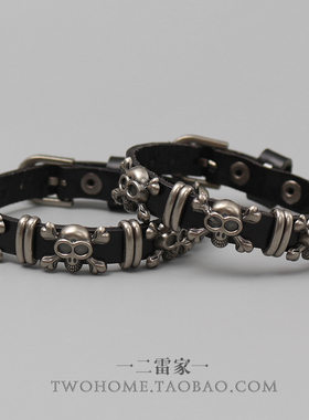 骷髅头手链朋克铆钉皮带扣腕带酷