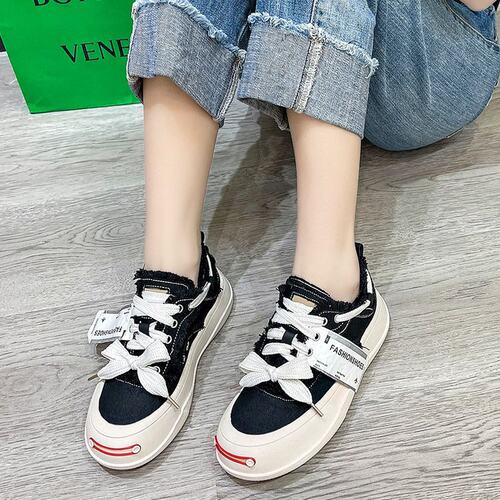 小白鞋女新款小香风休闲鞋子女in