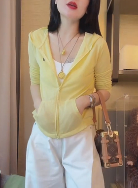 高级感黄色连帽长袖t恤女装早秋季2025新款双拉链开衫上衣打底衫