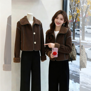 欧货时髦洋气毛毛翻领外套女2026年冬季新款设计感百搭保暖上衣潮