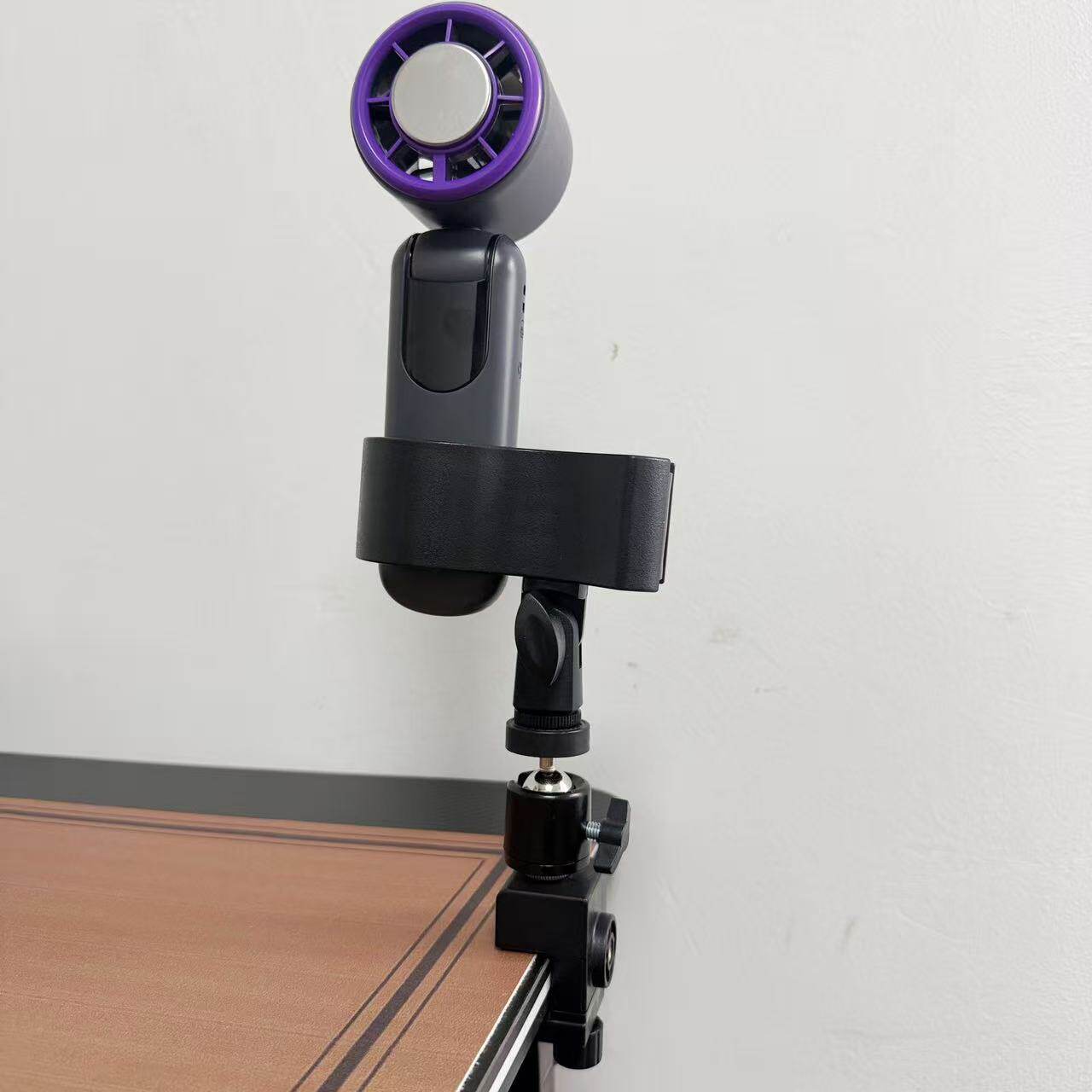 桌面用小风扇支撑架迷你螺丝松紧夹360旋转云台手持风扇夹话筒夹