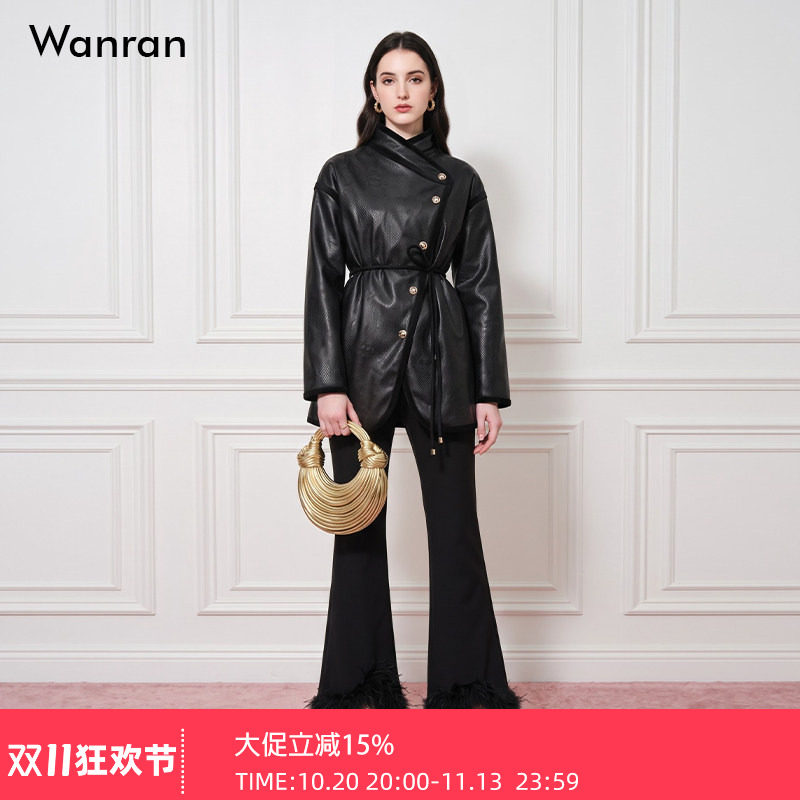 2026冬季新款时尚气质交叠领设计蕾丝暗花黑色皮羽绒服外套