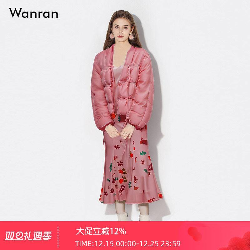 冬季女装2025新款时尚桃粉色短款丝绒羽绒服加厚白鸭绒面包服