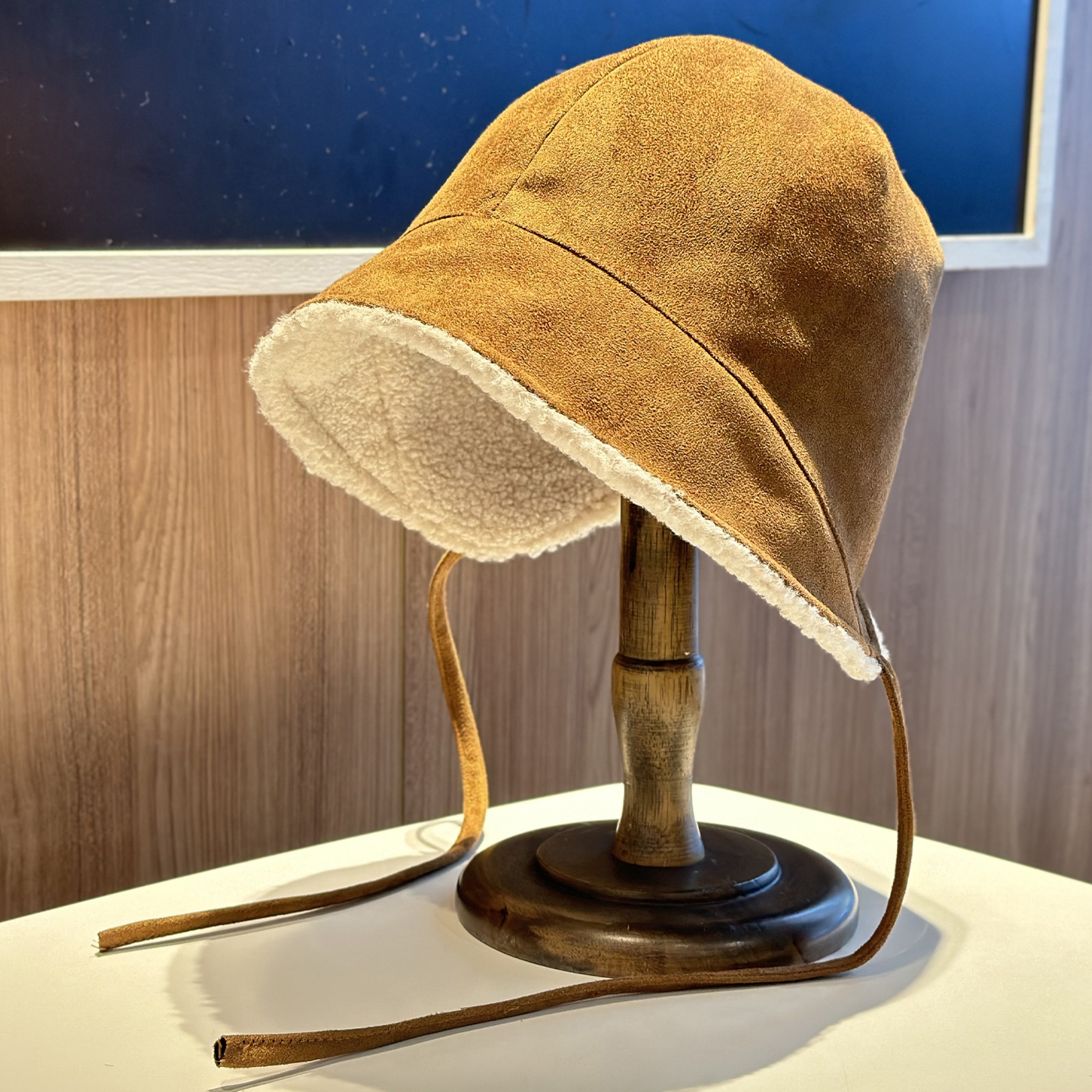 双面戴绒感系带渔夫帽子女秋