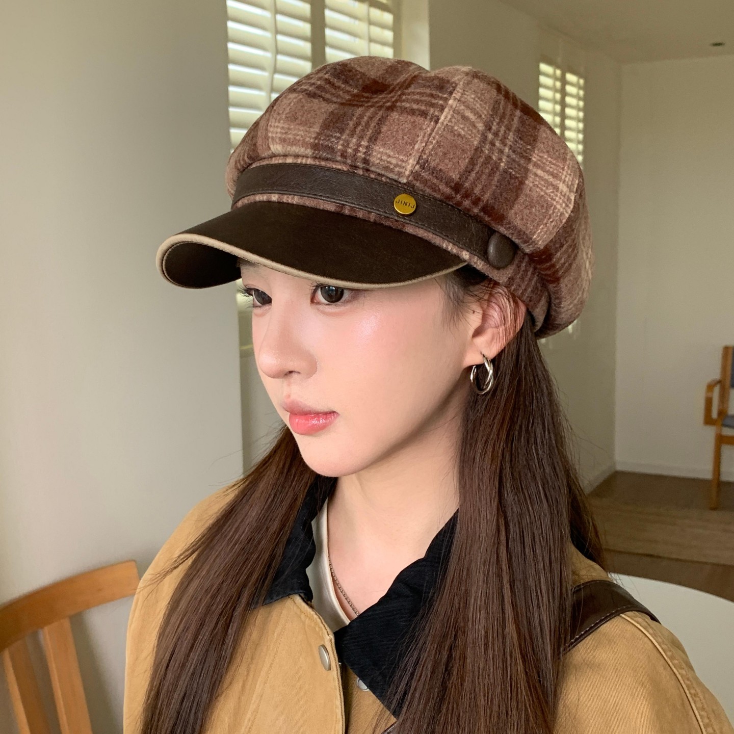 英伦复古皮带扣显脸小报童帽女