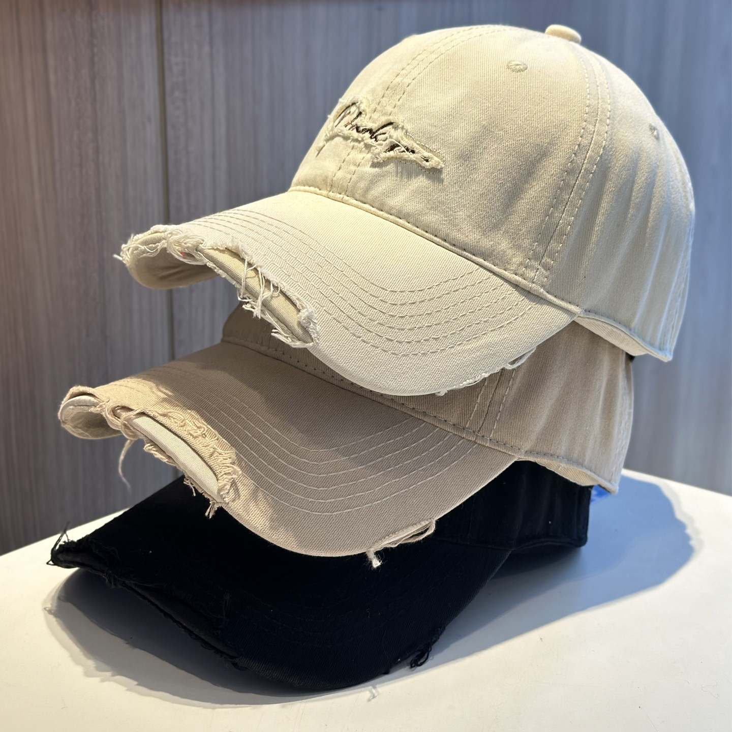 韩版破洞贴布字母棒球帽男女同款百搭显脸小鸭舌帽遮阳帽2026新款,服饰配件/皮带/帽子/围巾,帽子,淘宝优惠券,粉丝福利购,淘宝优惠卷